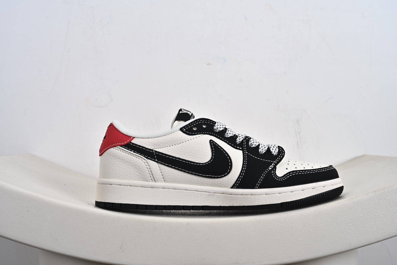 260 定制版 NK Air Jordan 1 x Travis Scott AJ1倒勾 乔一倒钩 ‘DIY’定制 耐克 低帮文化篮球鞋 ZH2598-162