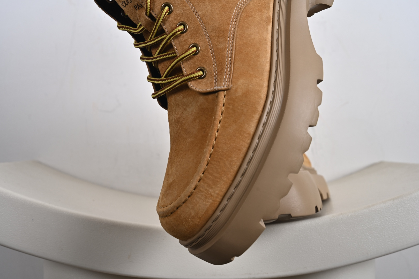 280 Lv x Timberland Lv联名添柏岚大黄靴 顶奢流量品牌与时代经典的结合之作 51BCOLORE