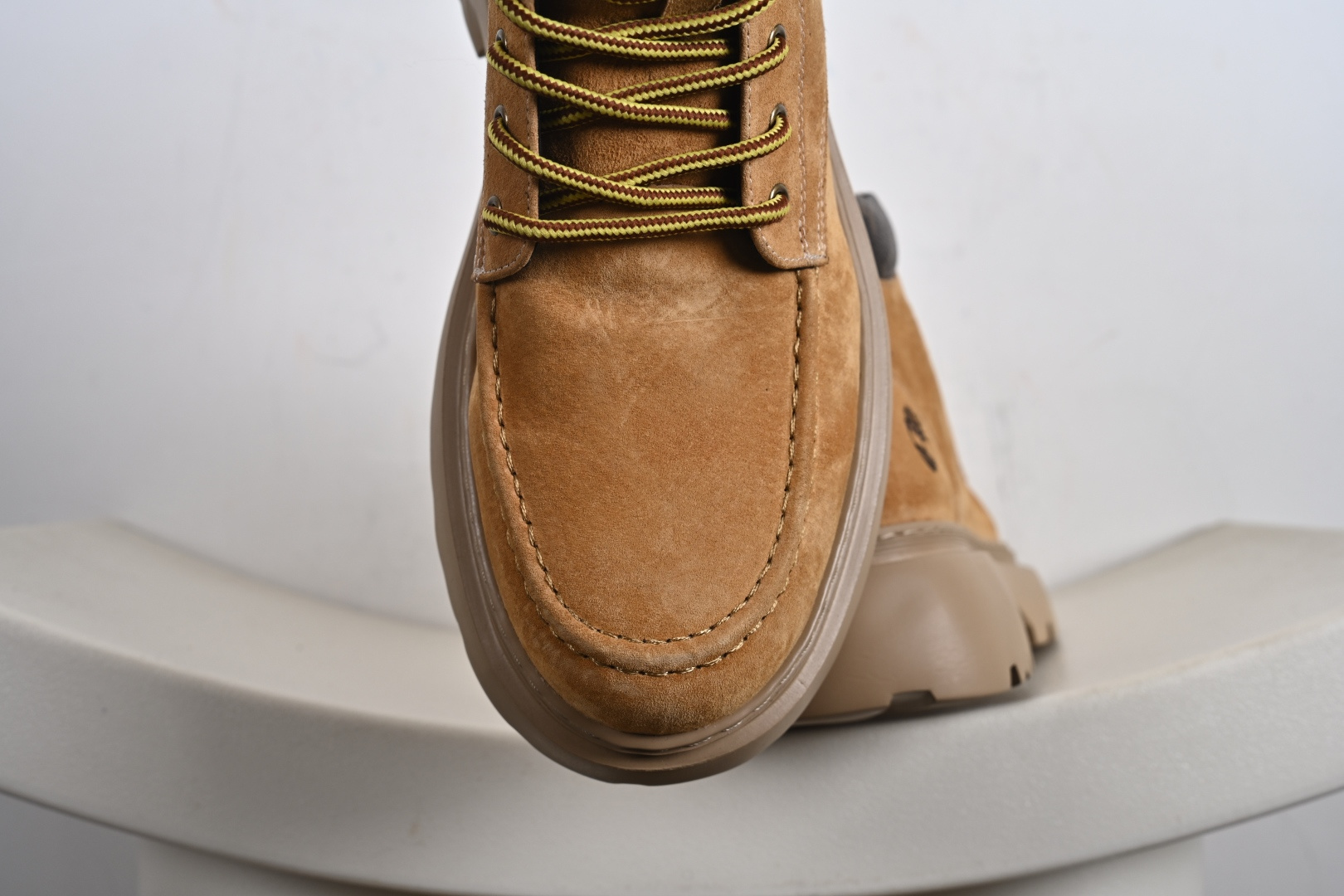 280 Lv x Timberland Lv联名添柏岚大黄靴 顶奢流量品牌与时代经典的结合之作 51BCOLORE