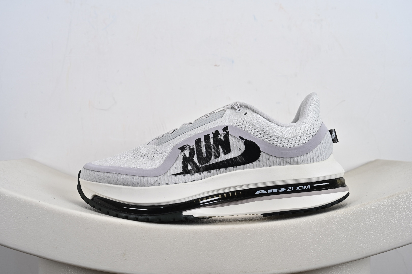 220 Nike Air Zoom Pegasus Premium 耐克 新款气垫缓震休闲跑步鞋 IH2288-001