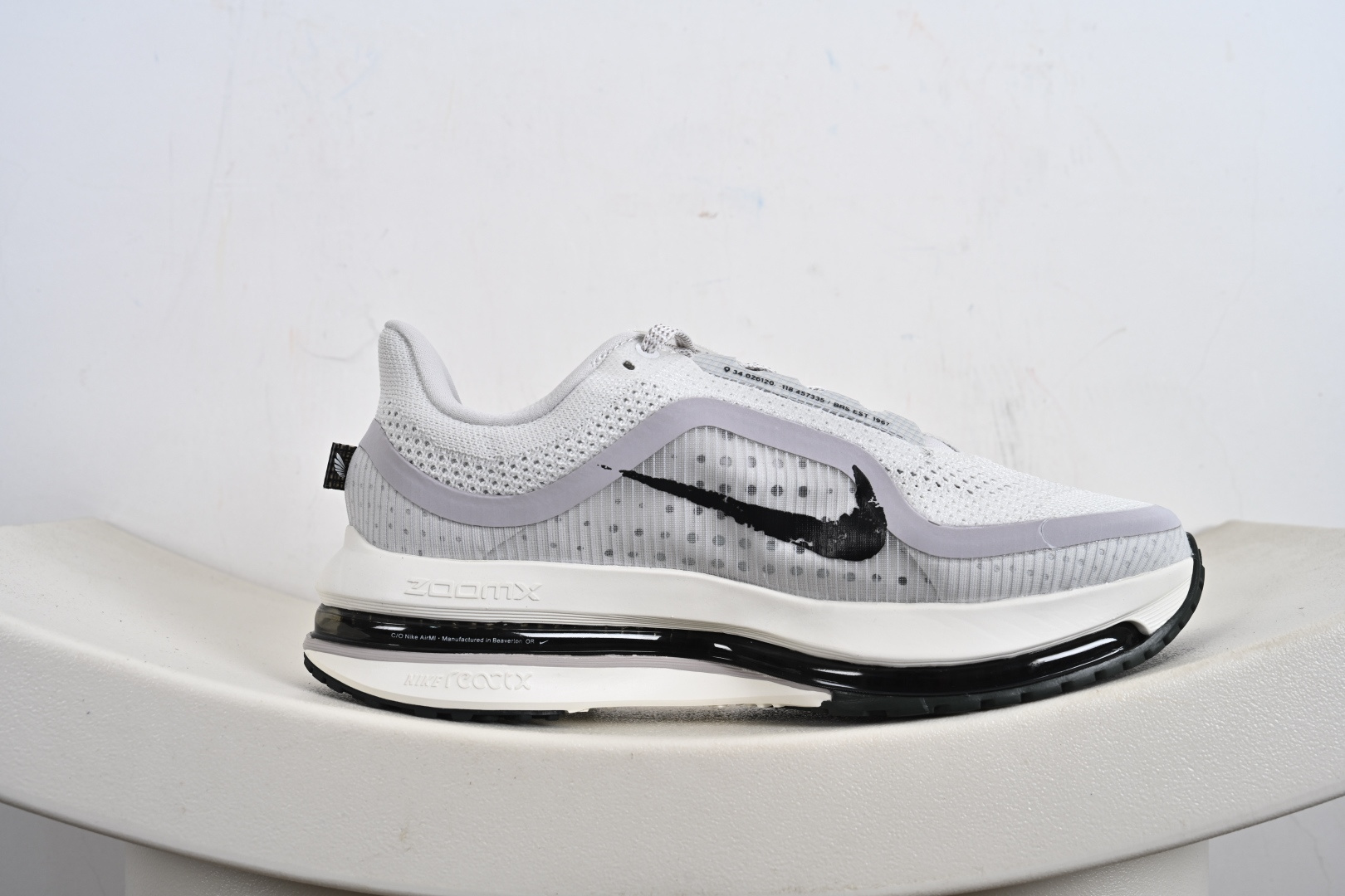 220 Nike Air Zoom Pegasus Premium 耐克 新款气垫缓震休闲跑步鞋 IH2288-001