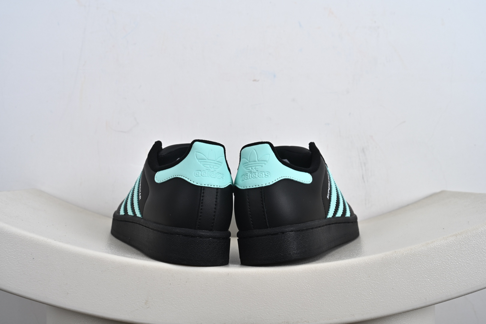 140 Adidas Originals Superstar II JR6985 贝壳头休闲板鞋