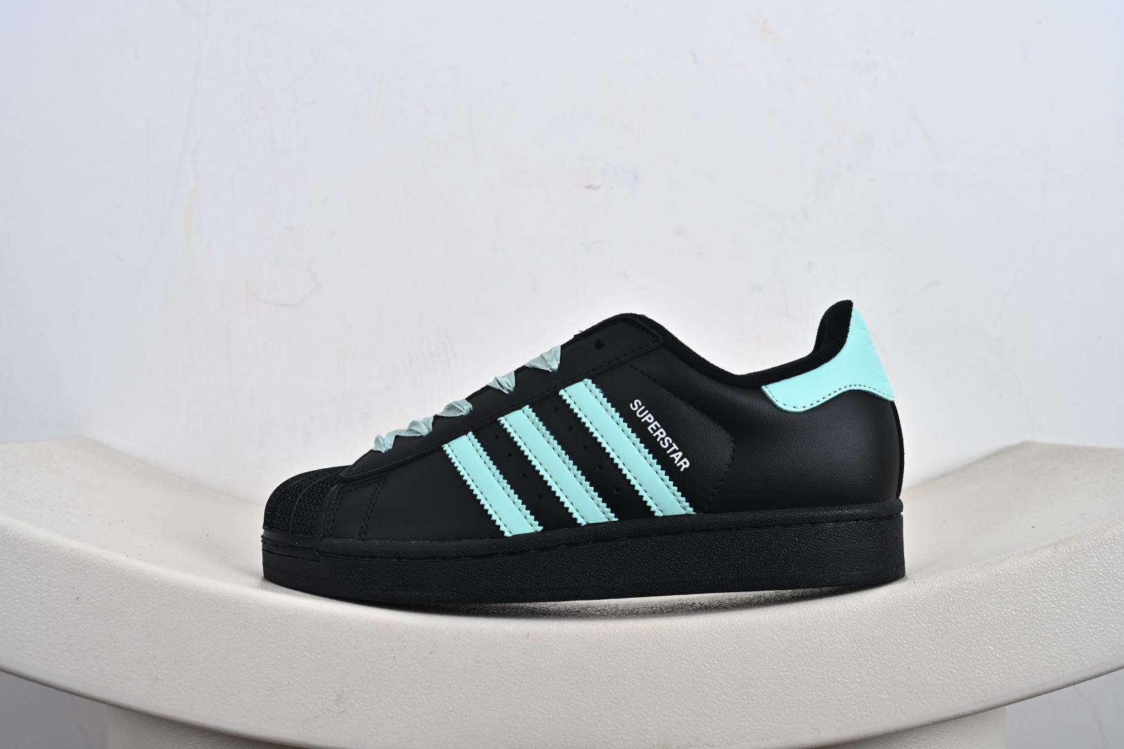 140 Adidas Originals Superstar II JR6985 贝壳头休闲板鞋