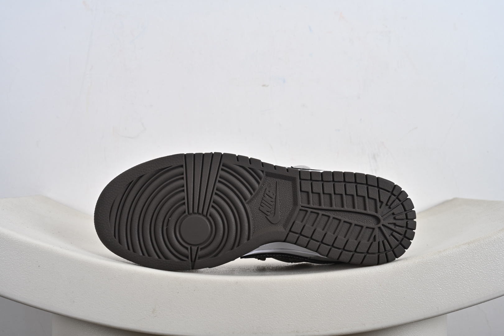 260 YC纯原版 Nike Dunk Low 灰度法则 灰棕 HF5441-111