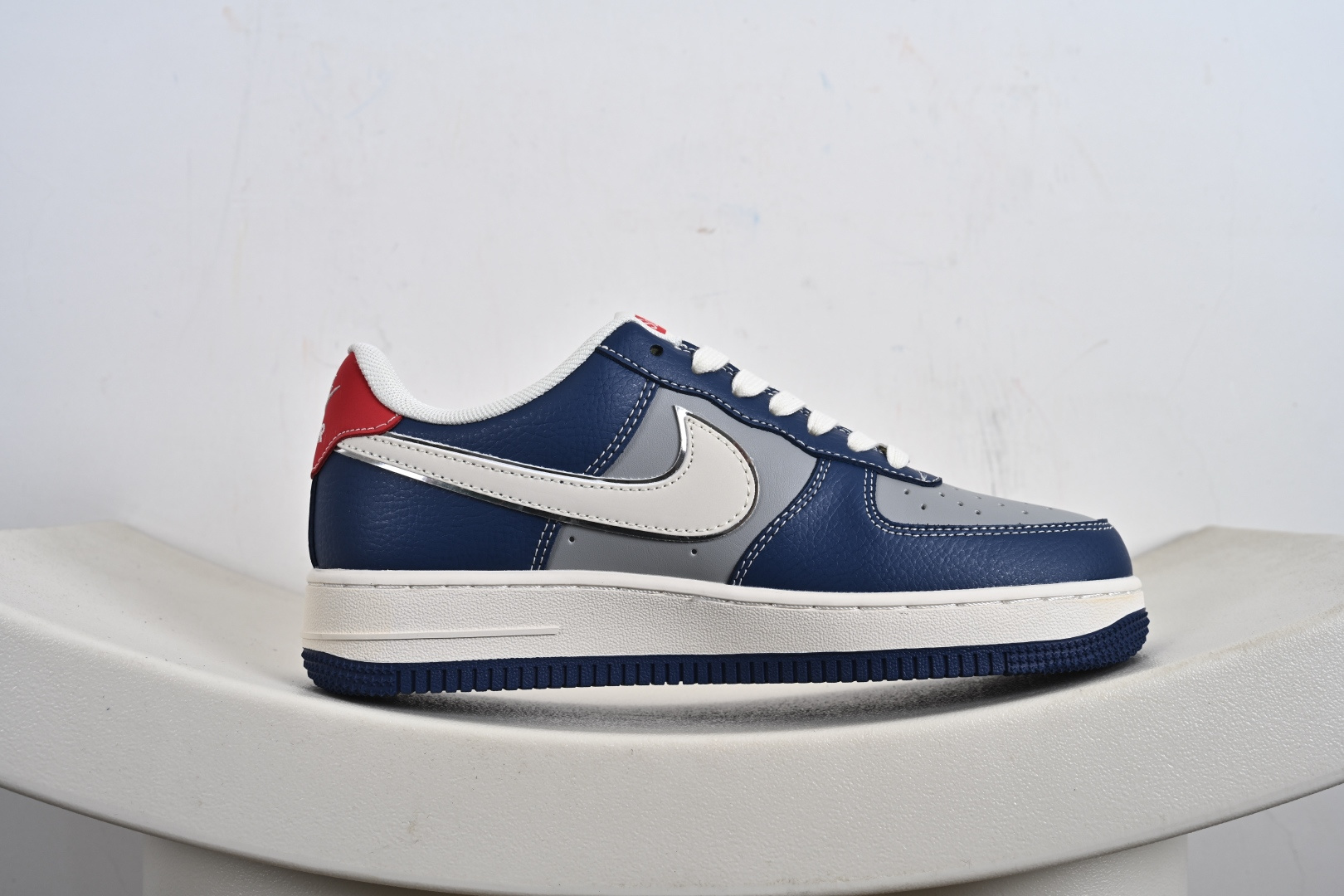 Nike Air Force 1 Low Supreme联名 XD2588-602-莆田鞋,莆田鞋货源,高仿鞋,高仿鞋货源,安福档口,莆田高仿鞋,莆田鞋批发,高仿鞋批发,莆田高仿运动鞋,高仿运动鞋,莆田运动鞋 Nike Air Force 1 Low Supreme联名 XD2588-602