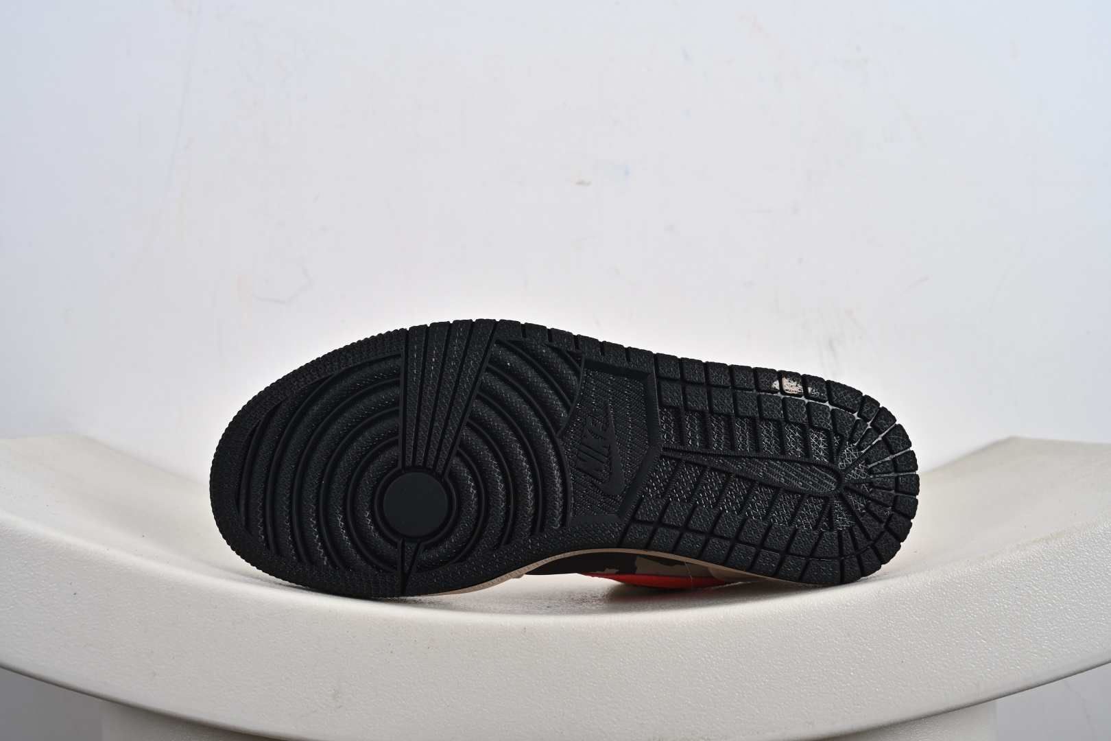 260 Air Jordan 1 Retro Low x Stussy 斯图西联名低帮板鞋 LR8888-012