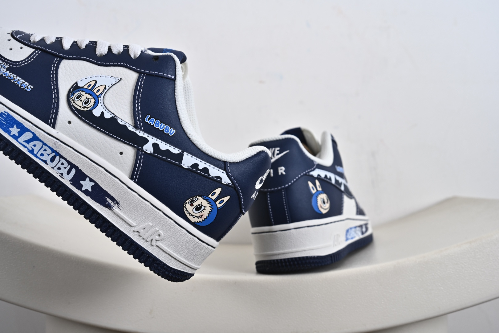 240 NIke Air Force 1 '07 Low “蓝涂鸦拉布布”空军一号 低帮 运动鞋 休闲鞋 KJ5188-002