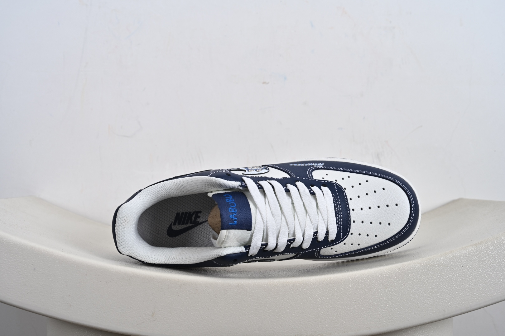 240 NIke Air Force 1 '07 Low “蓝涂鸦拉布布”空军一号 低帮 运动鞋 休闲鞋 KJ5188-002