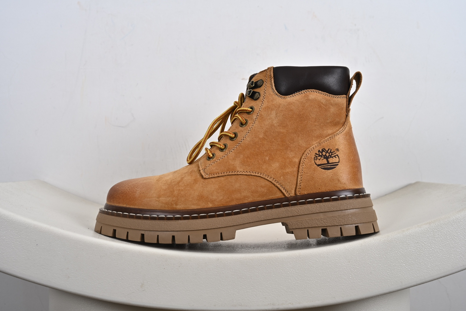 260 Timberland 添柏岚/天伯伦 经典户外休闲大黄靴系列 TB10078