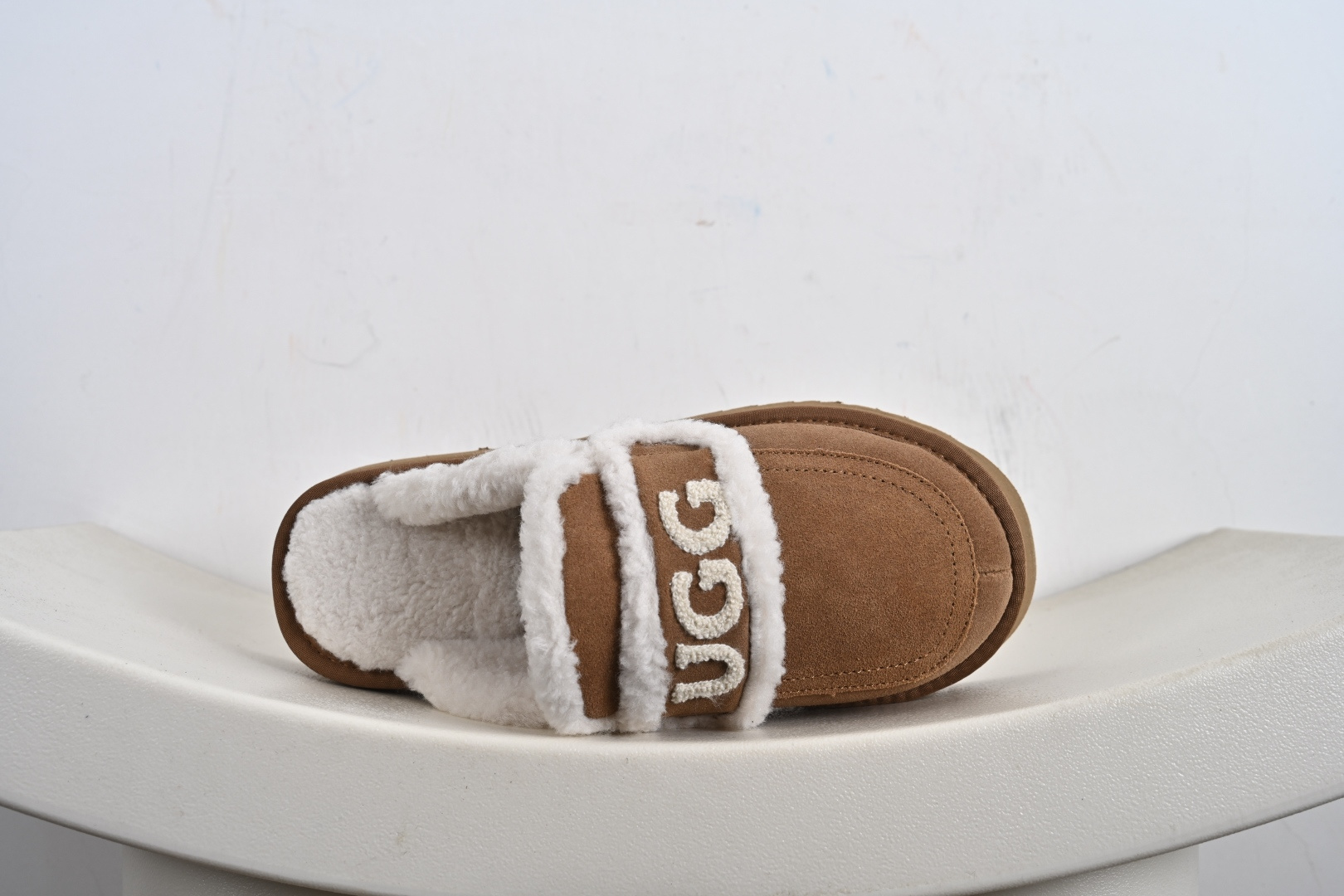 200 官方经典款 羊皮毛一体雪地靴 TREADLITE”轻翼”科技外底