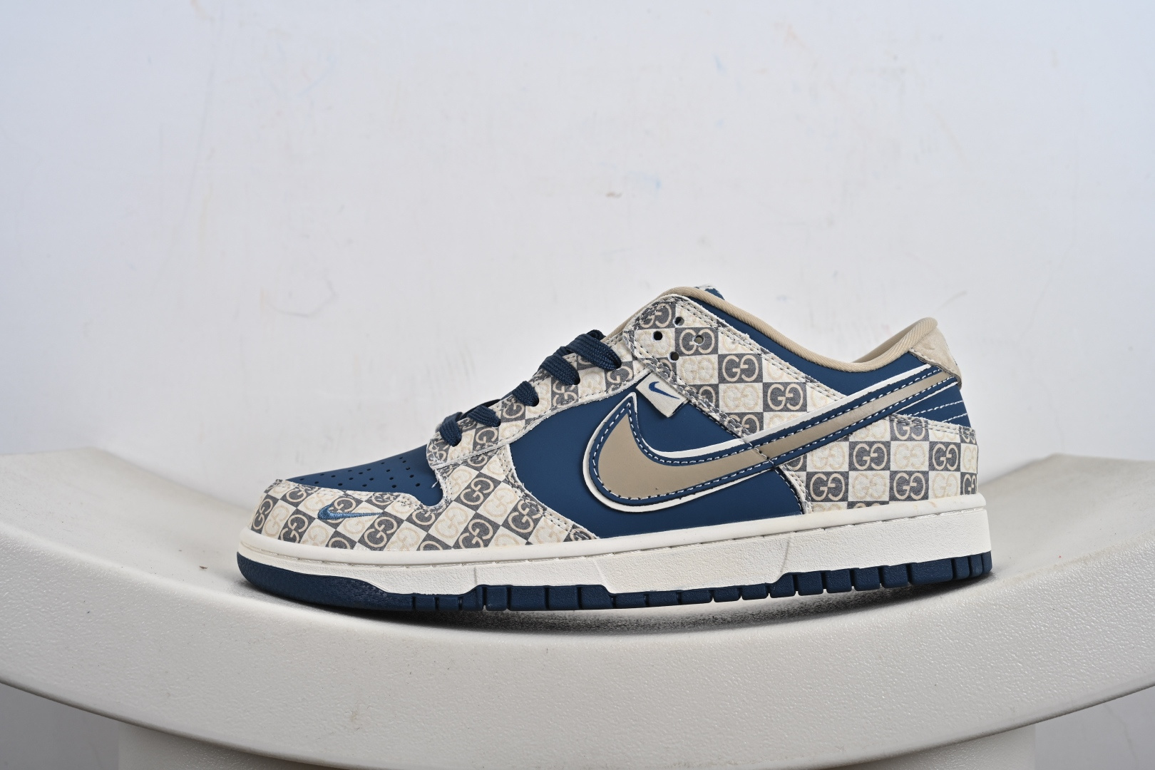 260 定制版 Nike Dunk Low Retro ‘DIY高端定制’耐克 低帮休闲运动板鞋 SR8888-009