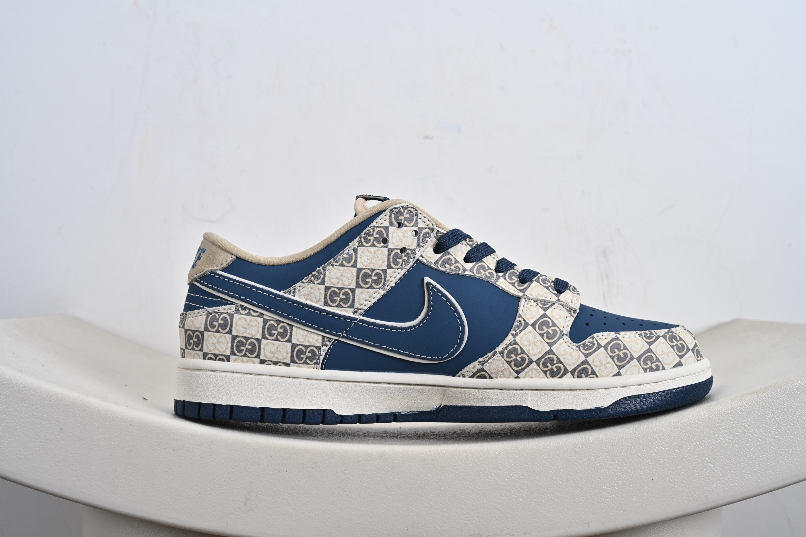 260 定制版 Nike Dunk Low Retro ‘DIY高端定制’耐克 低帮休闲运动板鞋 SR8888-009