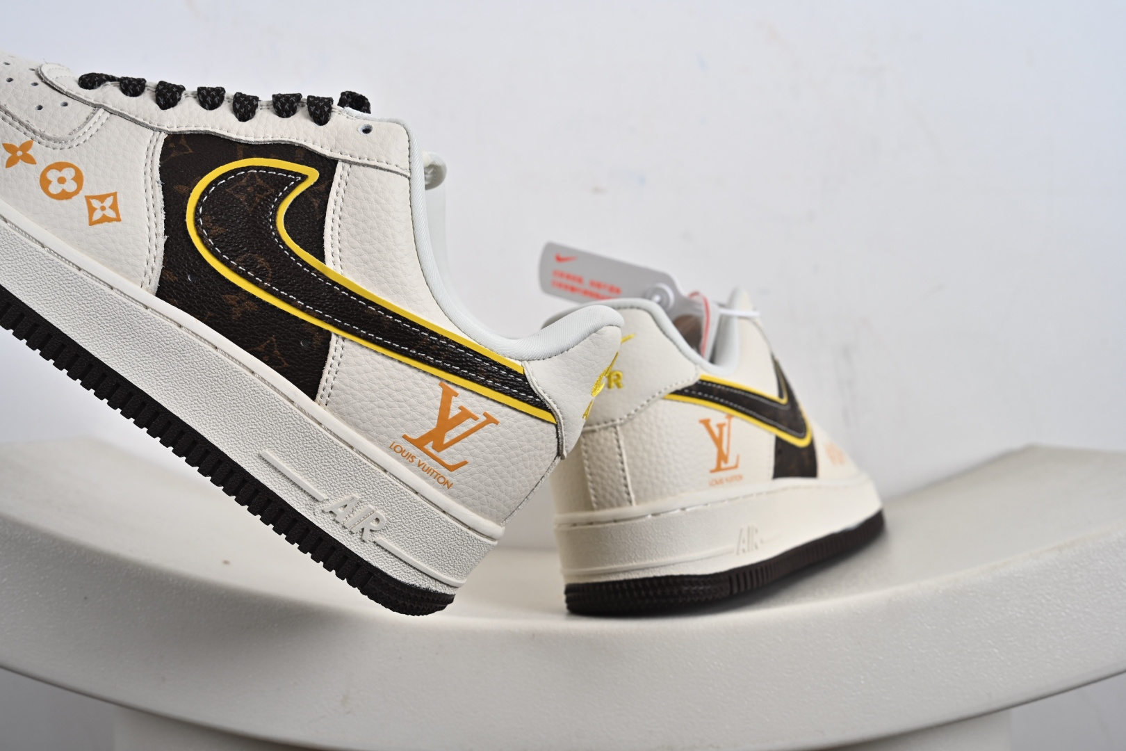 240 Nike Air Force 1 Low LV联名 DD1982-302