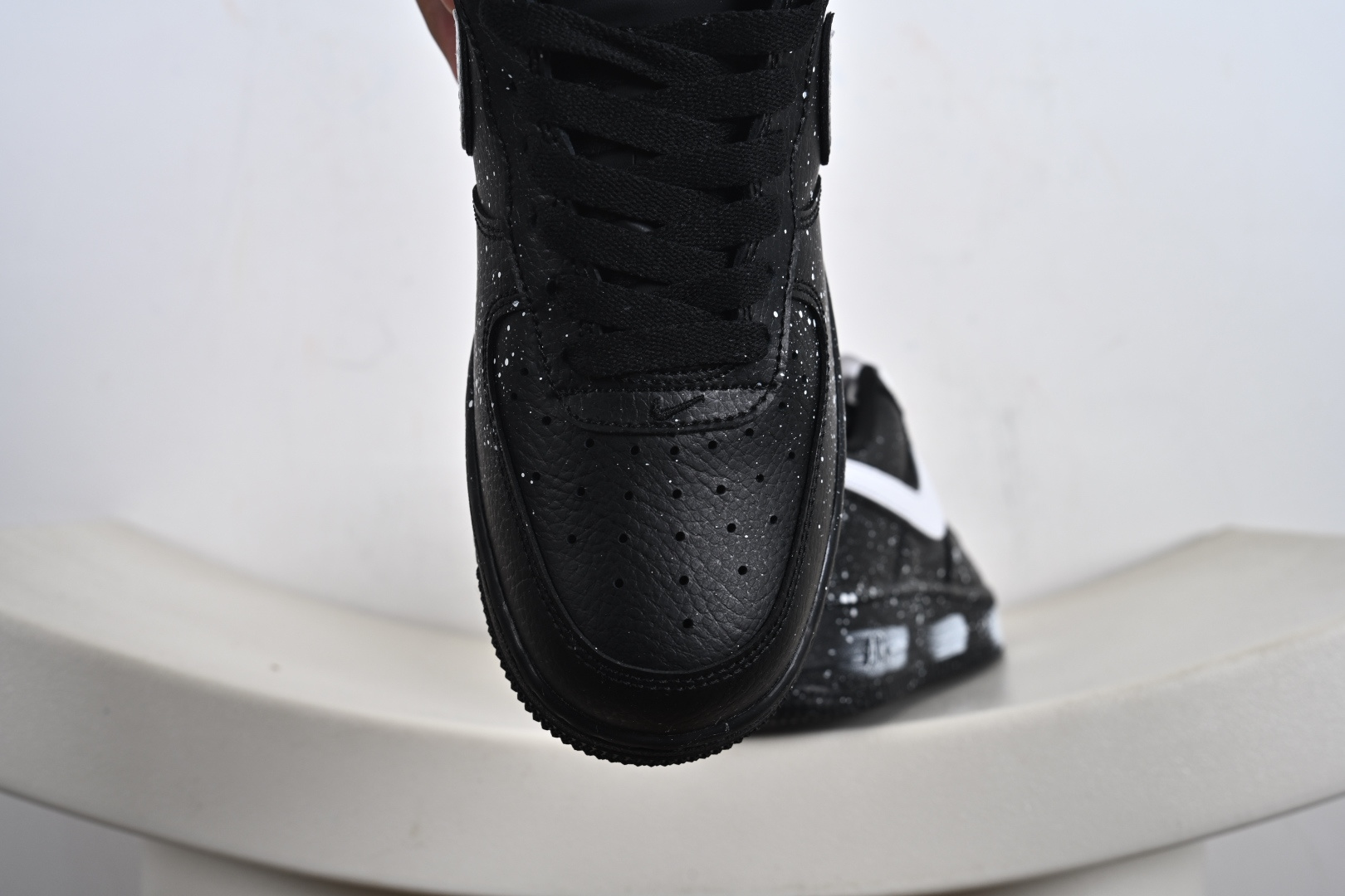 240 Nike Air Force 1 Low 黑白泼墨 CV0492-001