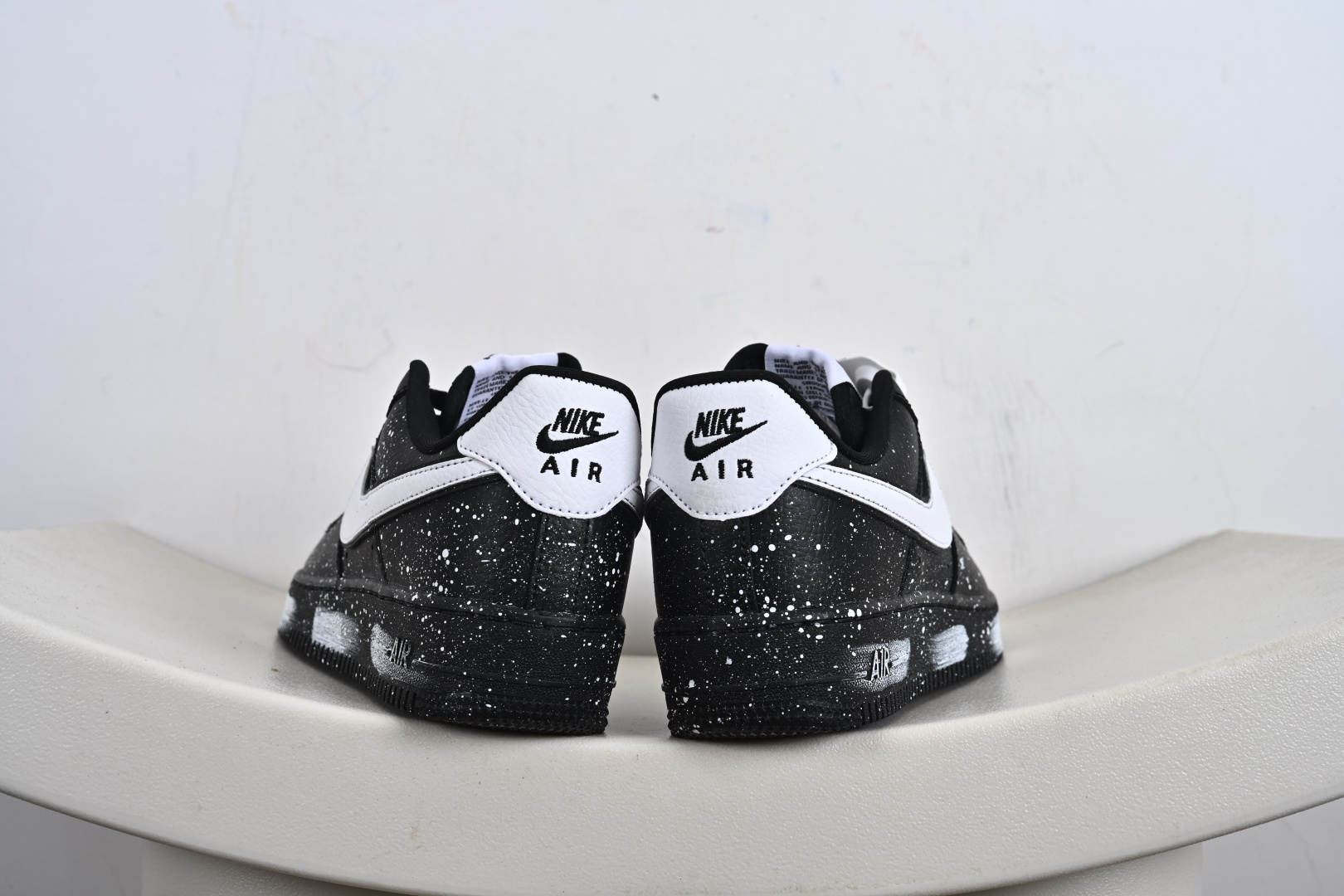 240 Nike Air Force 1 Low 黑白泼墨 CV0492-001