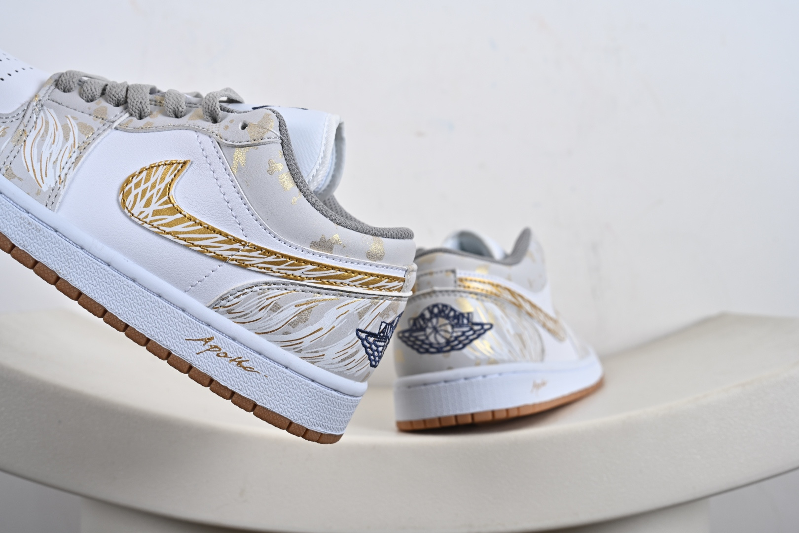 200 Air Jordan 1 Low 鎏金秘境 霜叶鎏光 AJ1乔1低帮休闲板鞋 553558-146