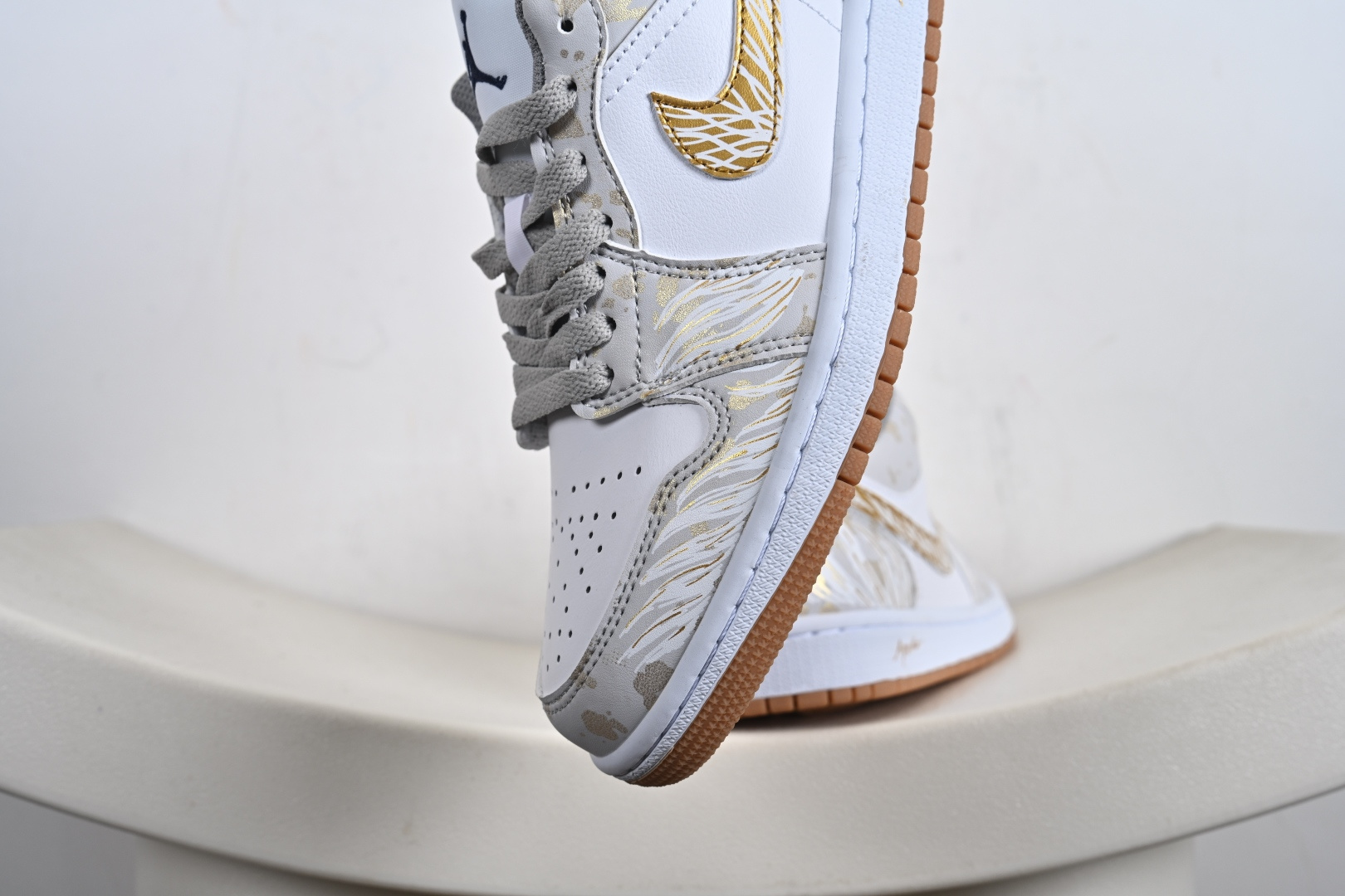 200 Air Jordan 1 Low 鎏金秘境 霜叶鎏光 AJ1乔1低帮休闲板鞋 553558-146