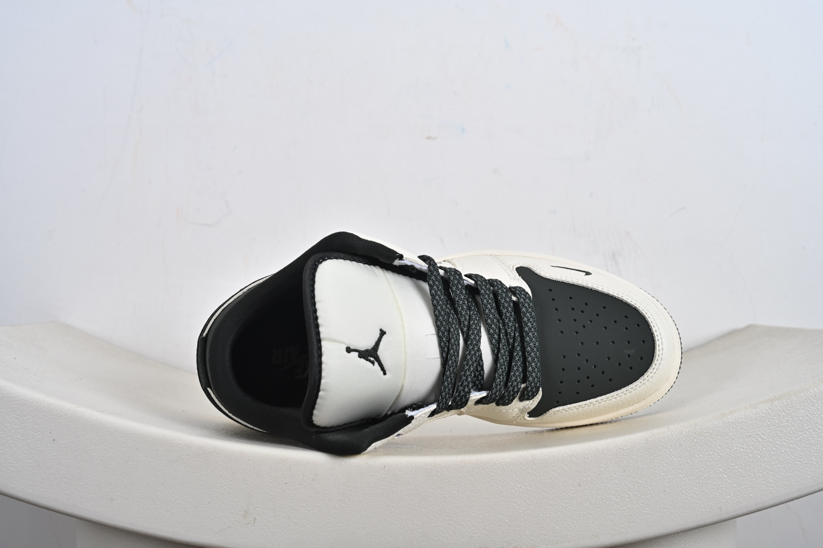 260 高端定制Air Jordan 1 Low AJ1 乔1 “斯图西联名---米白灰绿 斯图西印花”高端定制 低帮复古篮球鞋 QD1988-002