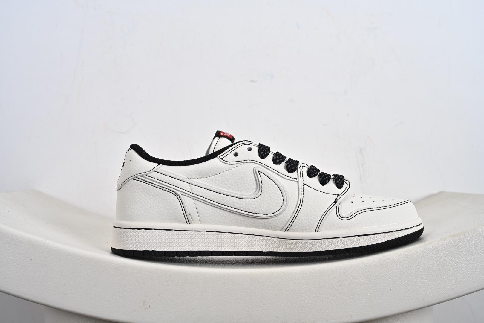 260 定制版 Supreme x Travis Scott x Air Jordan 1 Low Sup x AJ1 低帮 米白黑倒钩 HH7518-089