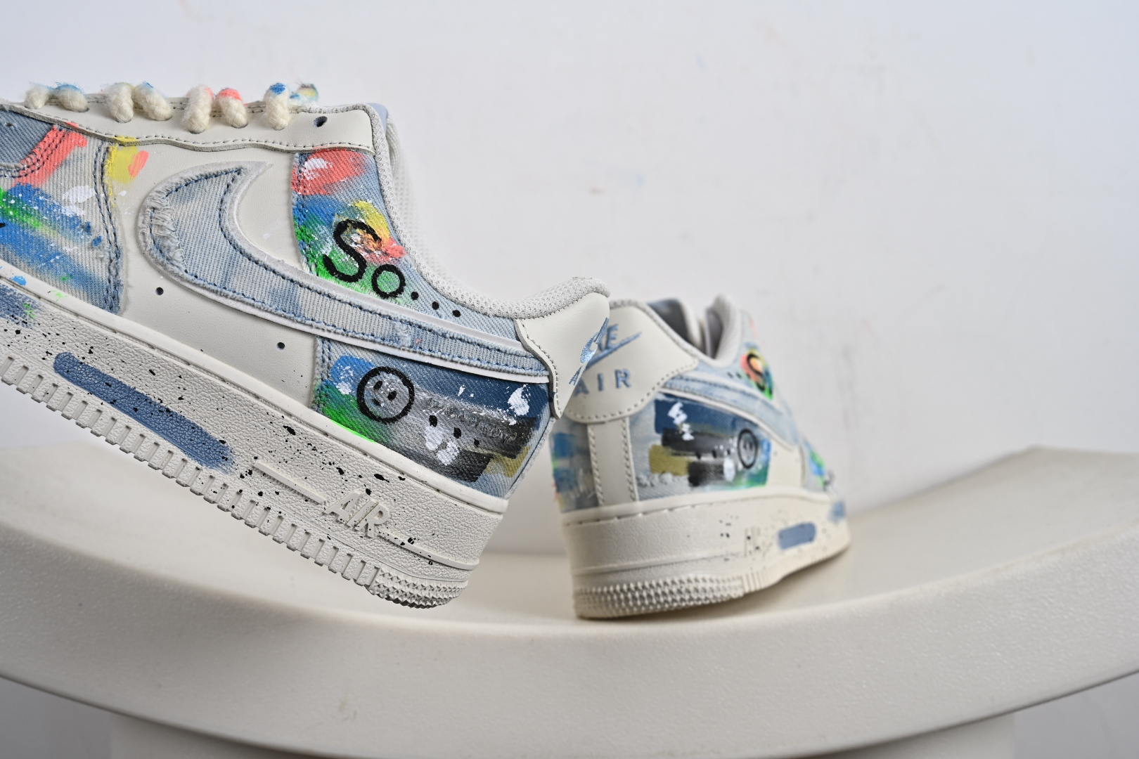 240 NIke Air Force 1 '07 Low 空军一号低帮 运动鞋 休闲鞋 CW1888-116