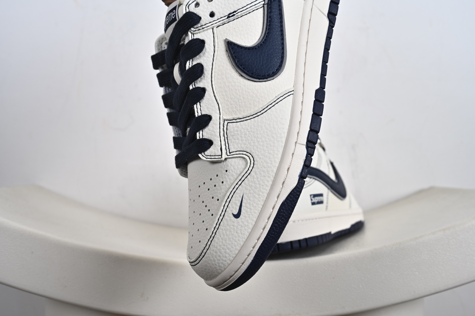 260 Nike SB Dunk Low“ Supreme联名——午夜蓝” 周年高端定制 低帮休闲板鞋 SM6668-116