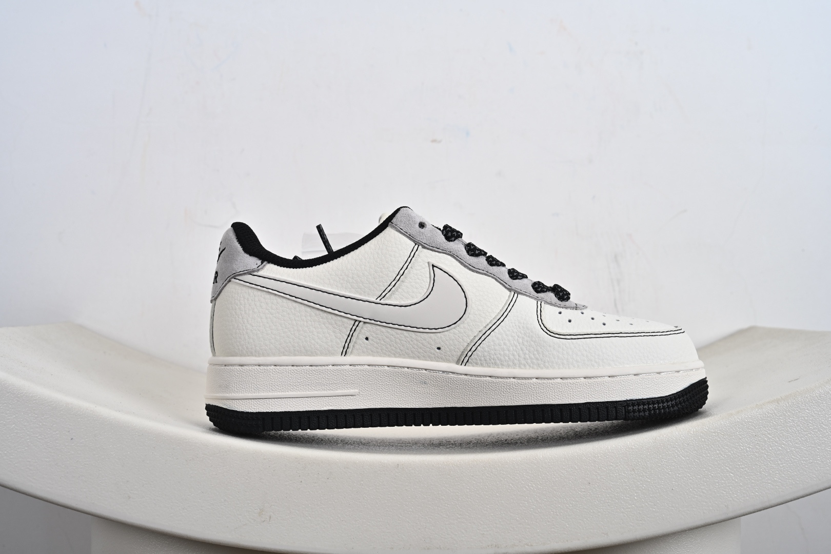 240 定制版 Air Force 1 '07 Low “北面联名——米灰黑布标”空军一号 低帮 运动鞋 JS8028-015