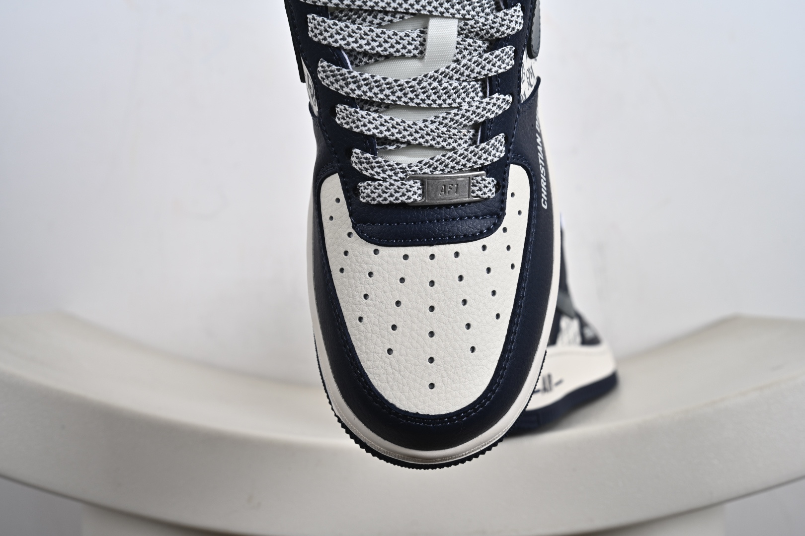 240 高端定制Nike Air Force 1 '07 Low “迪奥联名------ 米白蓝灰钩” 高端定制 低帮休闲板鞋 XD2588-603