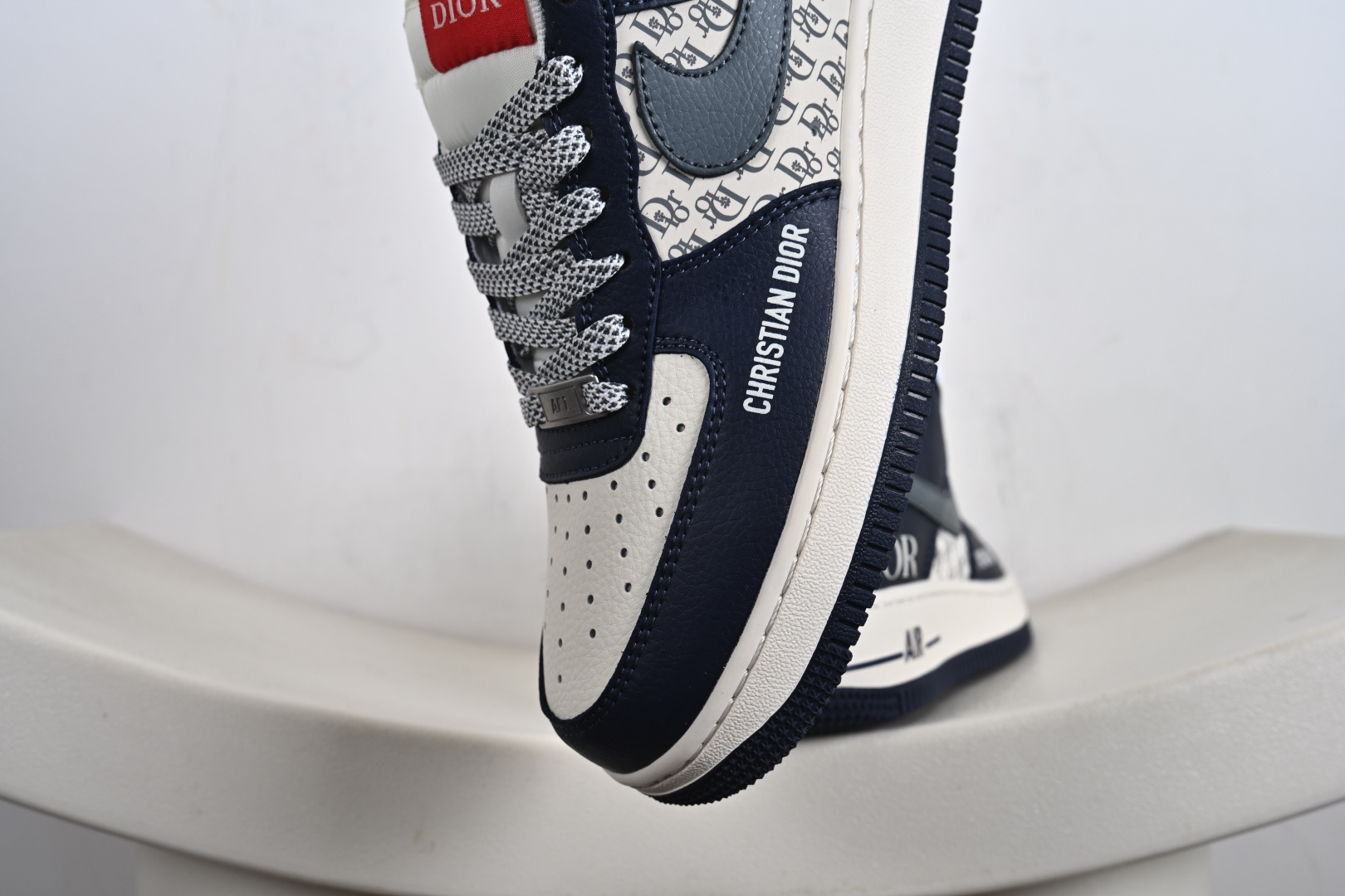 240 高端定制Nike Air Force 1 '07 Low “迪奥联名------ 米白蓝灰钩” 高端定制 低帮休闲板鞋 XD2588-603