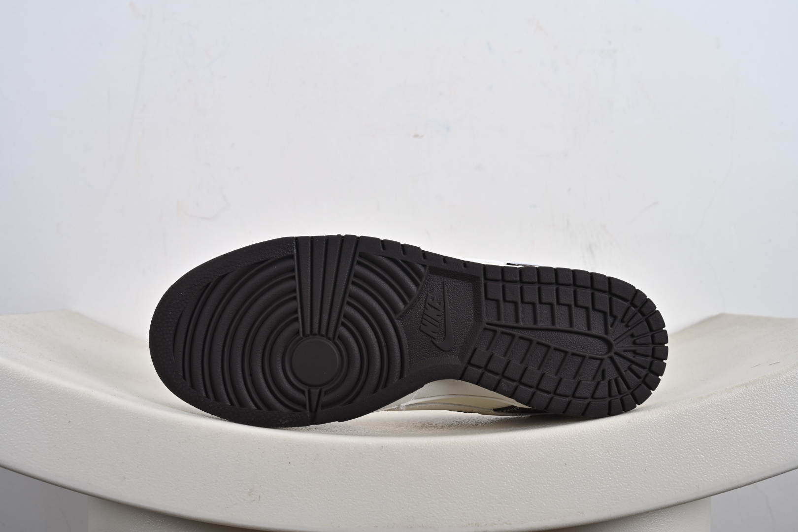 260 定制版 NK SB Dunk Low“联名——白棕经典” 周年高端定制 低帮休闲板鞋 CX5050-Y05