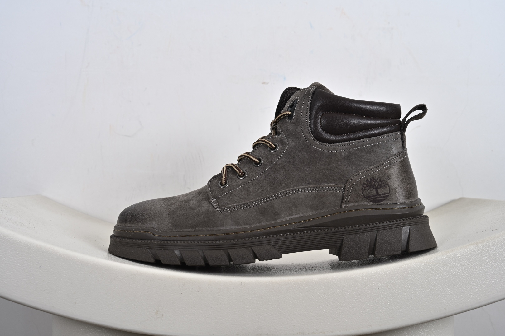 260 添柏岚Timberland Men's Classic Oxford Waterproof Boots男款低帮防水沙漠工装休闲马丁低靴 TB10077