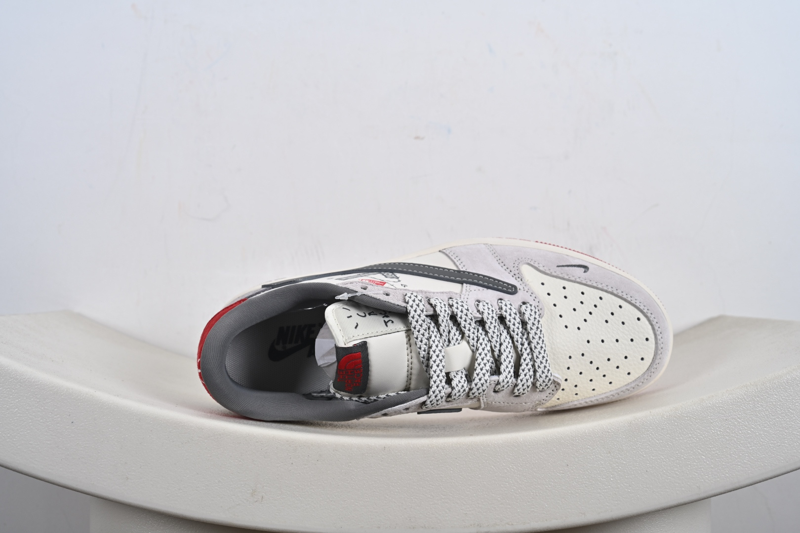 240 高端定制Air Jordan 1 Low LOW SP AJ1 乔1 倒钩联名款 低帮复古篮球鞋 HS8068-042