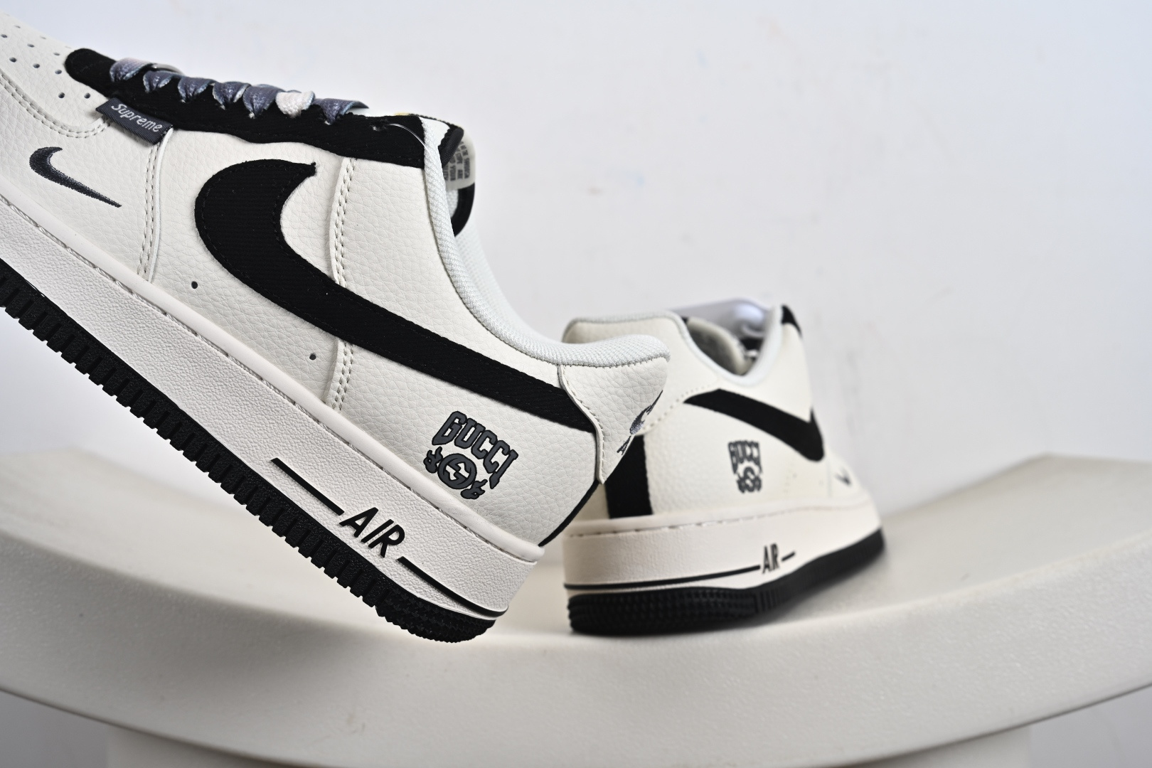 240 定制版 NK Air Force 1'07 Low 古驰联名 米白黑帆布钩 空军一号低帮休闲板鞋 XD2588-605