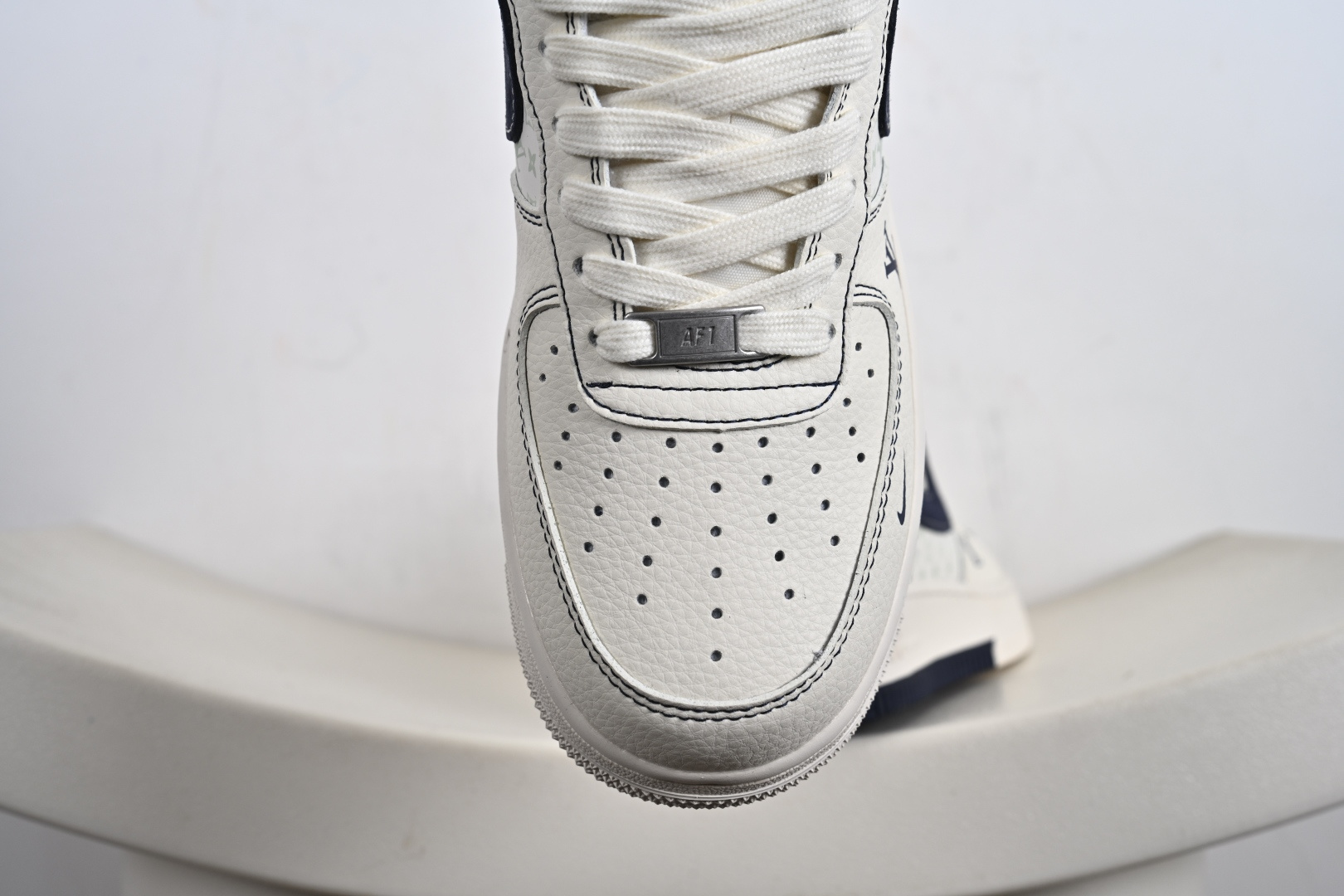 240 Air Force 1'07 Low 联名 印花米蓝勾 空军一号低帮休闲板鞋 MZ9588-817