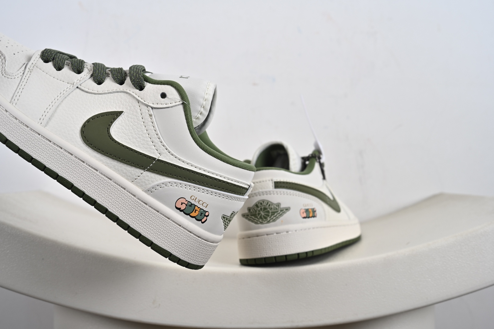 260 定制版 Air Jordan 1 Low AJ1 乔1古驰联名 米军绿 高端定制 低帮复古篮球鞋 XX3168-168