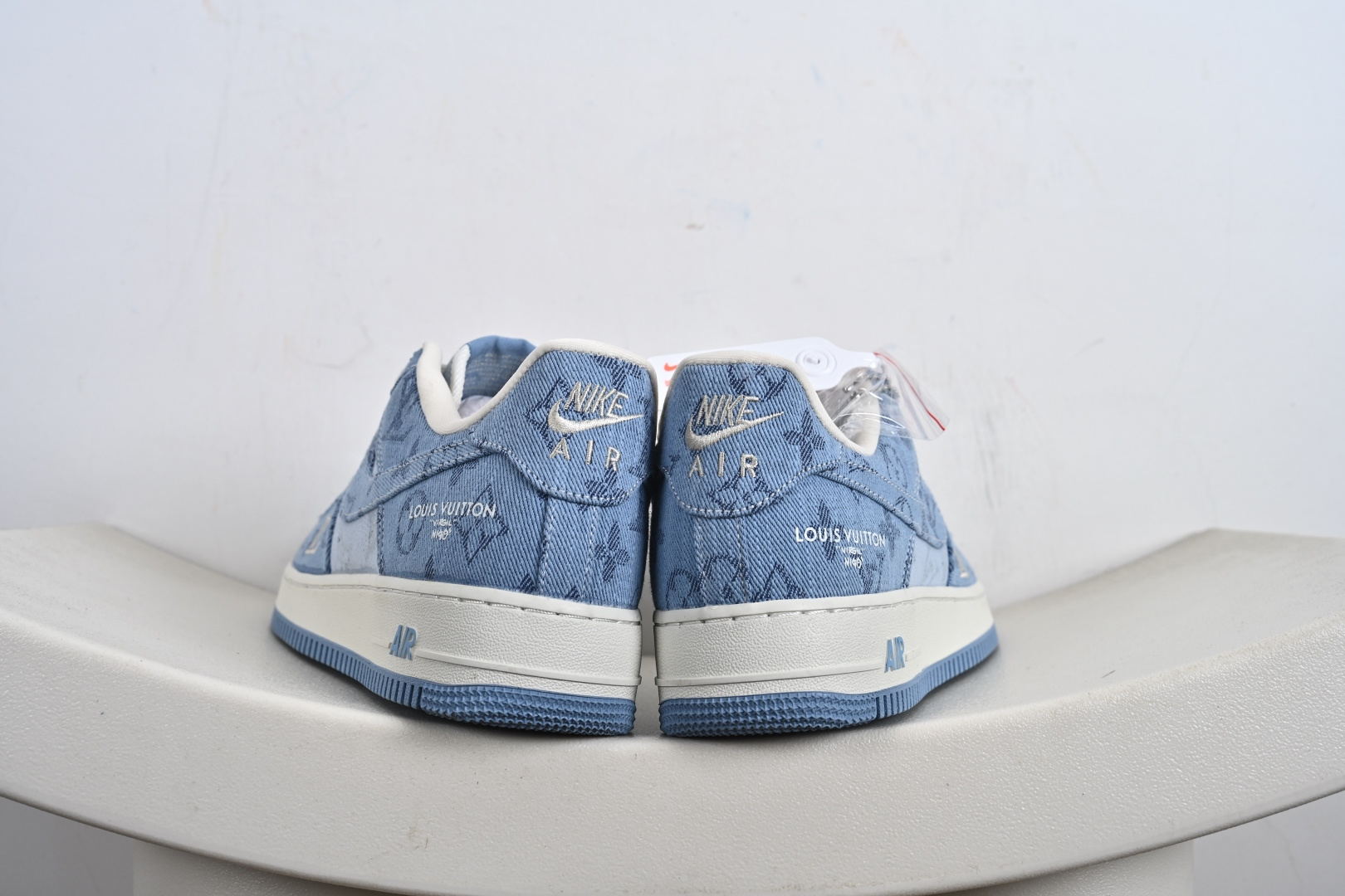 240 定制版 Nike Air Force 1'07 Low LV联名 浅蓝 空军一号低帮休闲板鞋 YF9511-823