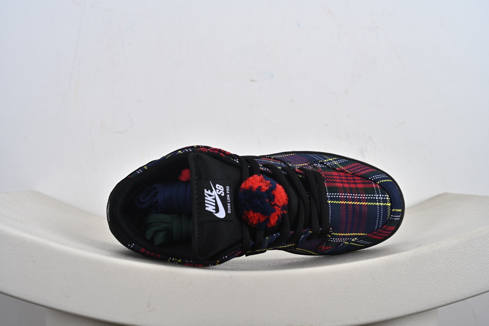 350 纯原 Nike SB Dunk Low ”Nardwuar” 联名款 苏格兰格纹低帮休闲滑板鞋 II1493-600