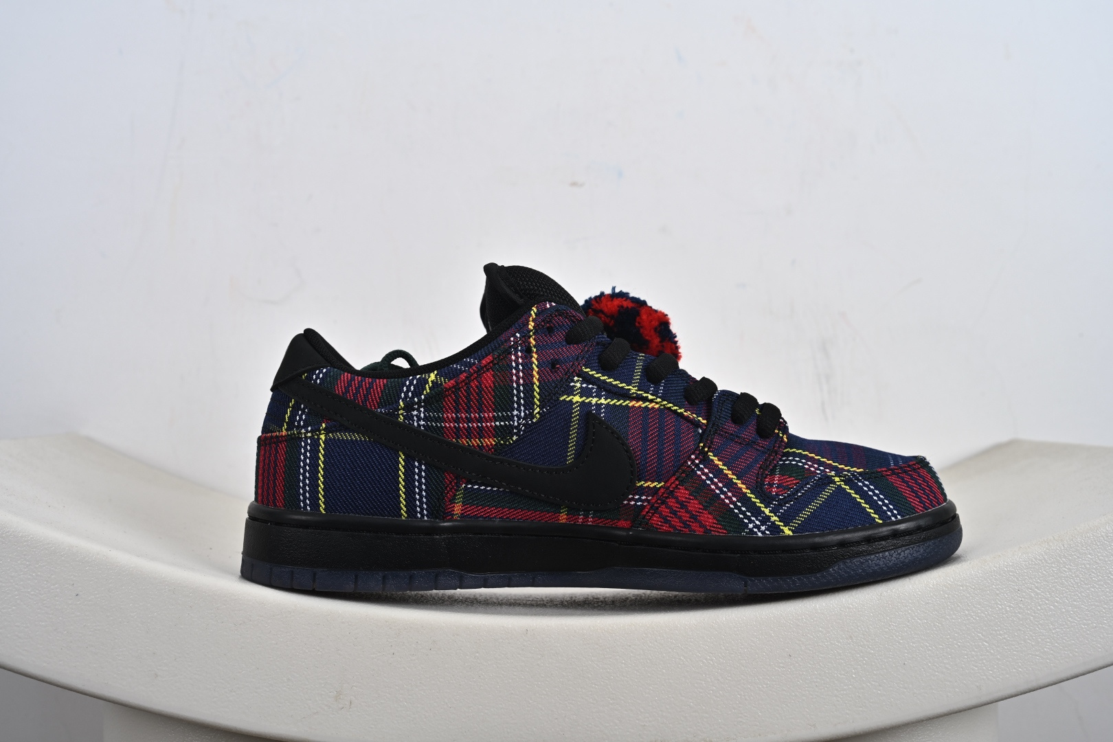 350 纯原 Nike SB Dunk Low ”Nardwuar” 联名款 苏格兰格纹低帮休闲滑板鞋 II1493-600
