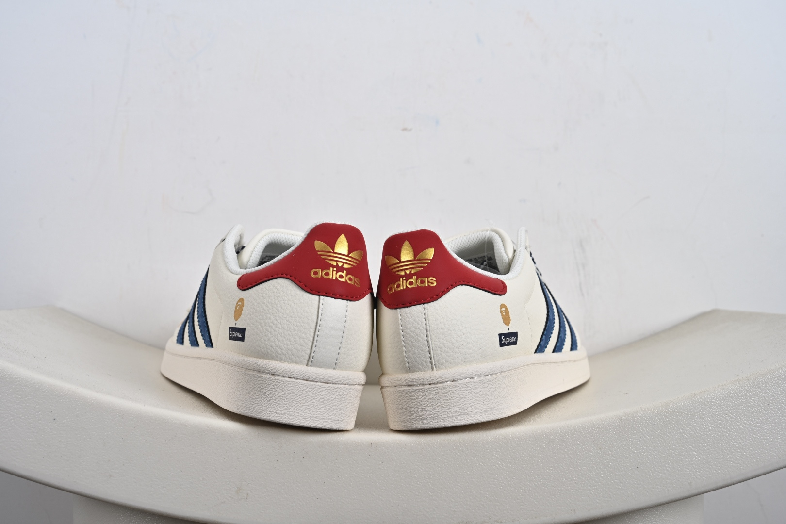 220 定制版 Originals Superstar x BAPE x Superme 白蓝红 QC2602