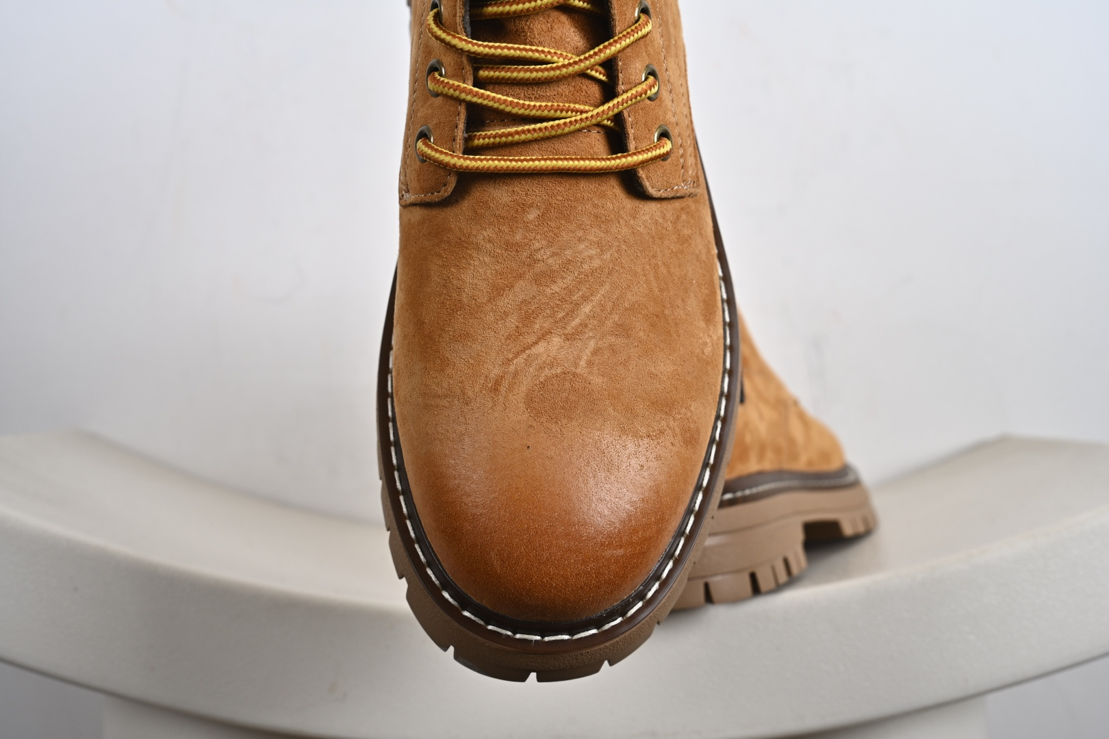 260 CAT卡特 户外中帮休闲马丁靴系列 P721906