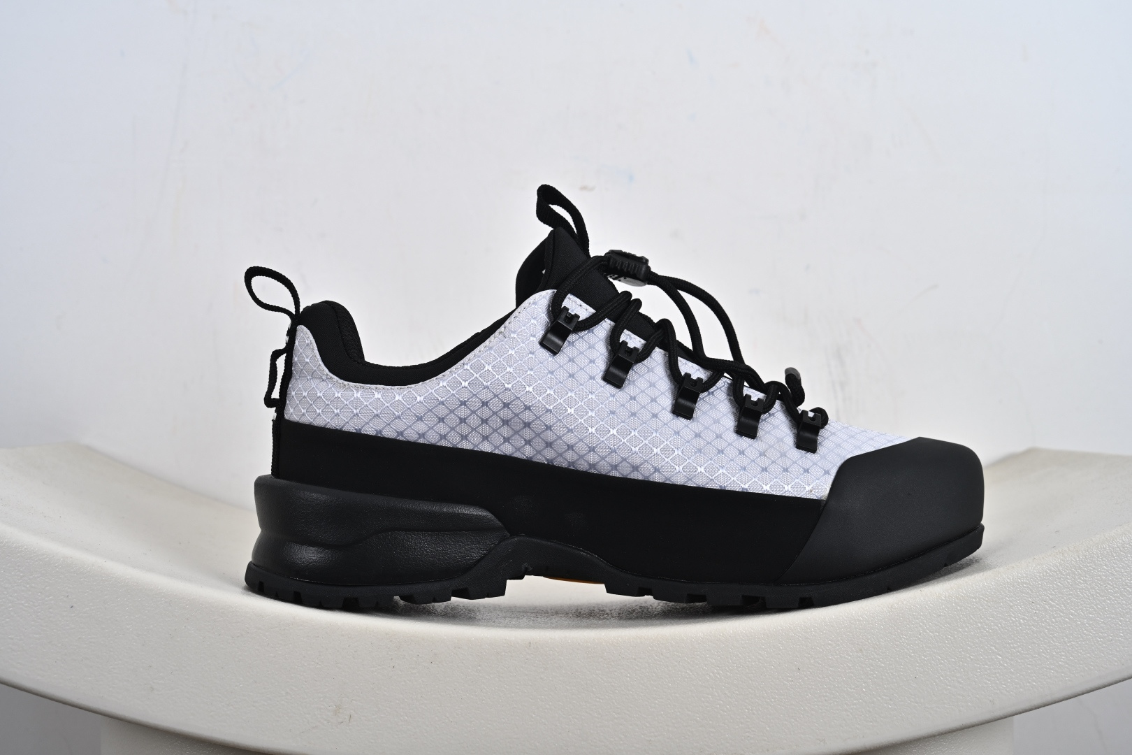 220 The North Face Glenclyffe Low 北面低帮徒步越野休闲登山鞋 NFA817B8OR-080