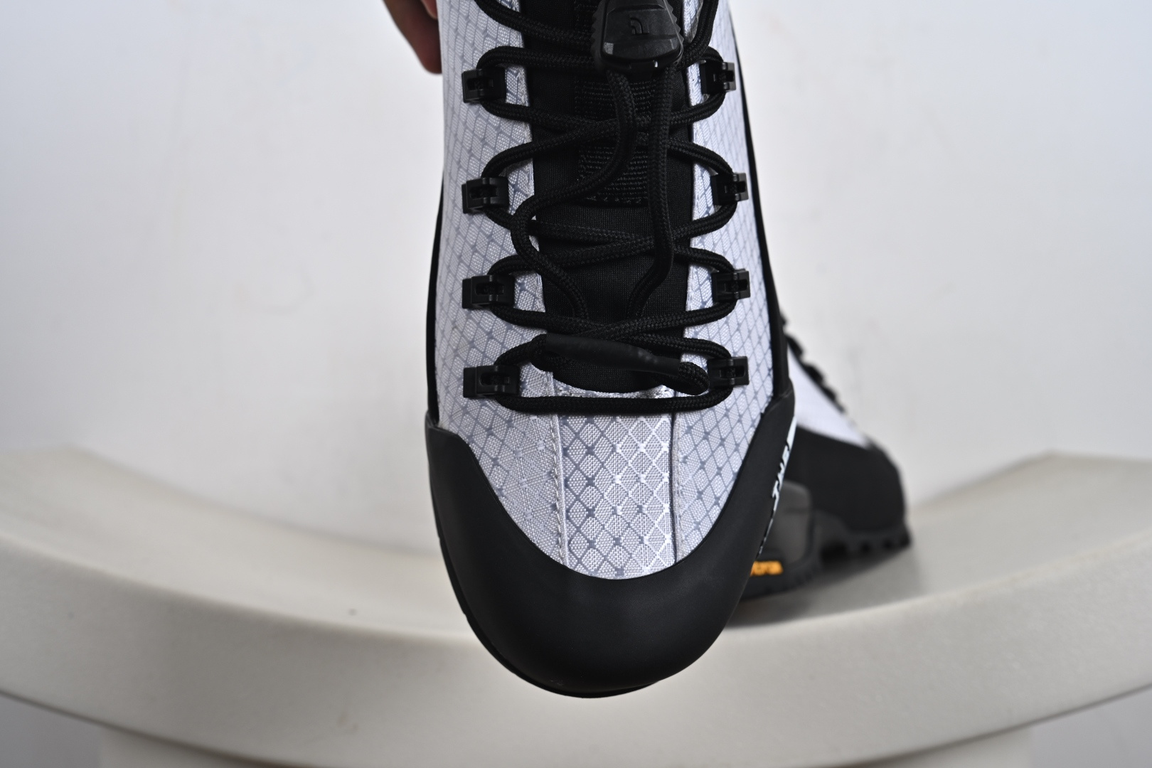 220 The North Face Glenclyffe Low 北面低帮徒步越野休闲登山鞋 NFA817B8OR-080