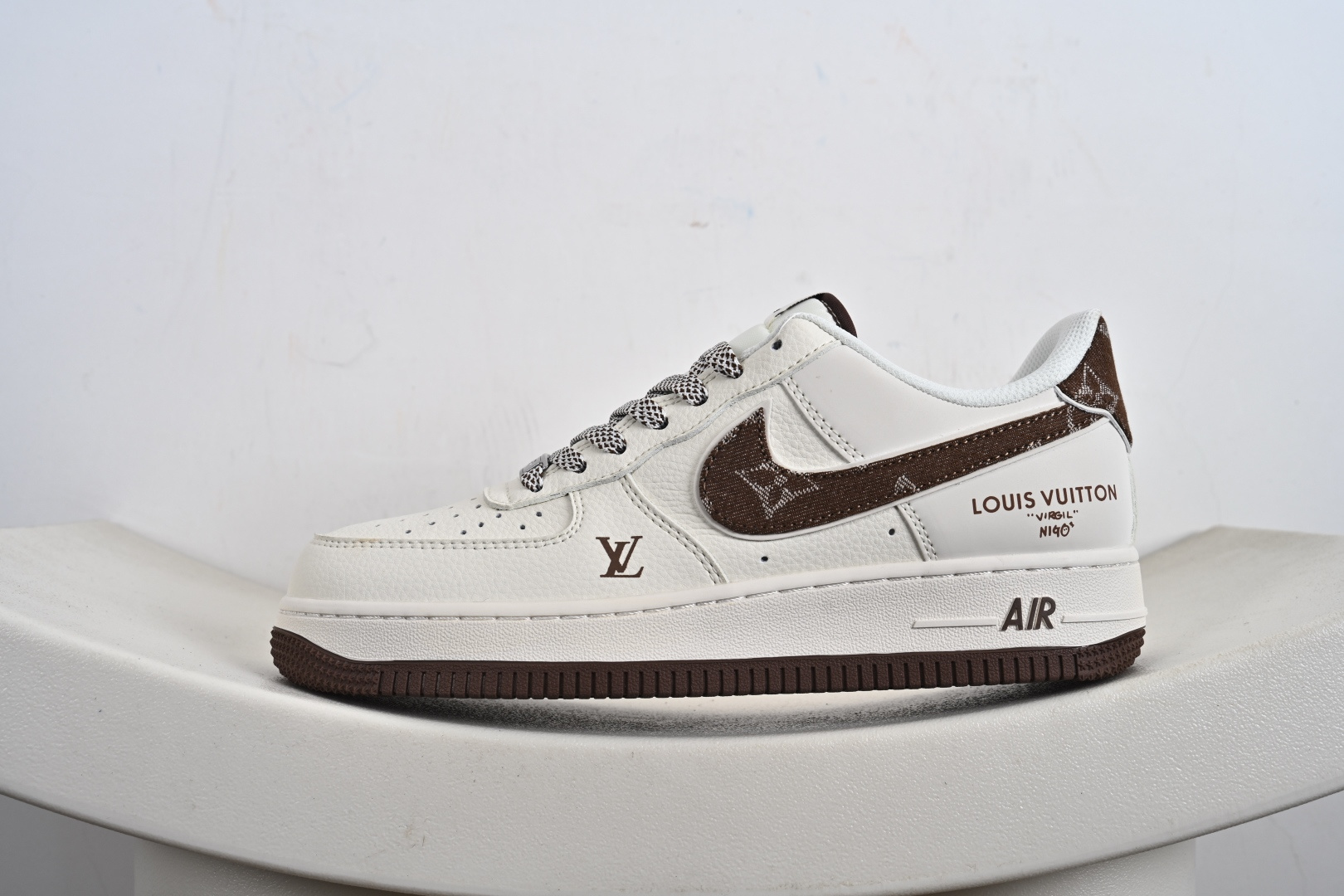 NIke Air Force 1 '07 Low “LV联名-米棕牛仔勾”空军一号 低帮 运动鞋 SM6668-109