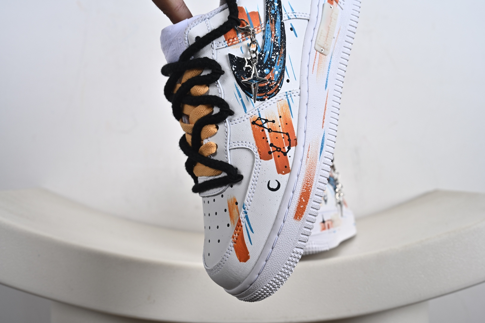 NIKE AIR FORCE 1‘07 10241122-莆田鞋,莆田鞋货源,高仿鞋,高仿鞋货源,安福档口,莆田高仿鞋,莆田鞋批发,高仿鞋批发,莆田高仿运动鞋,高仿运动鞋,莆田运动鞋 NIKE AIR FORCE 1‘07 10241122