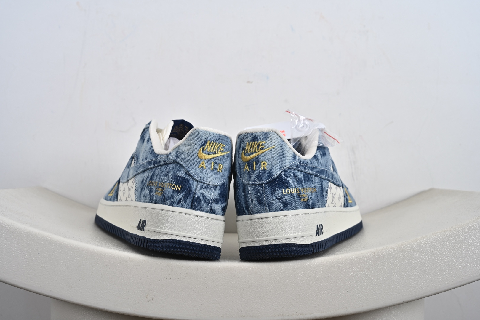 海外量发售！NIke Air Force 1 '07 Low LV联名--牛仔蓝空军一号低帮 运动鞋 YF9511-818