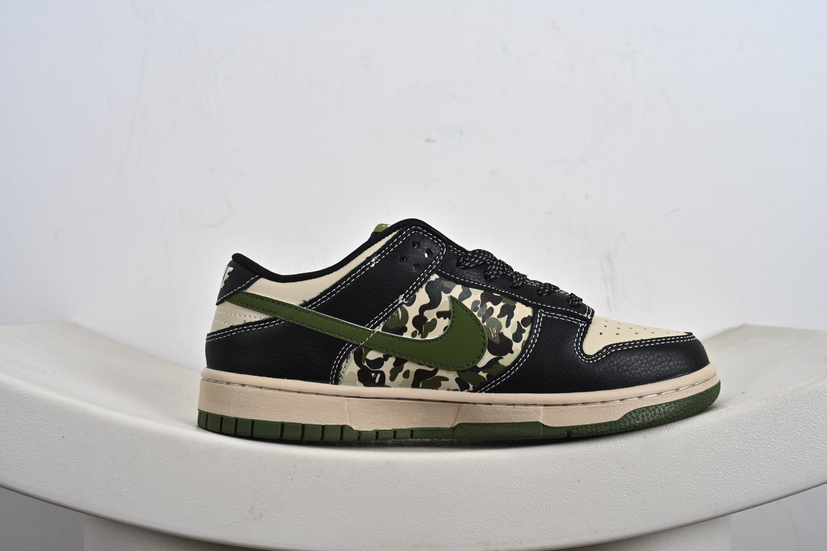 Nike SB Dunk Low 猿人头联名 周年高端定制 低帮休闲板鞋 SJ8888-003