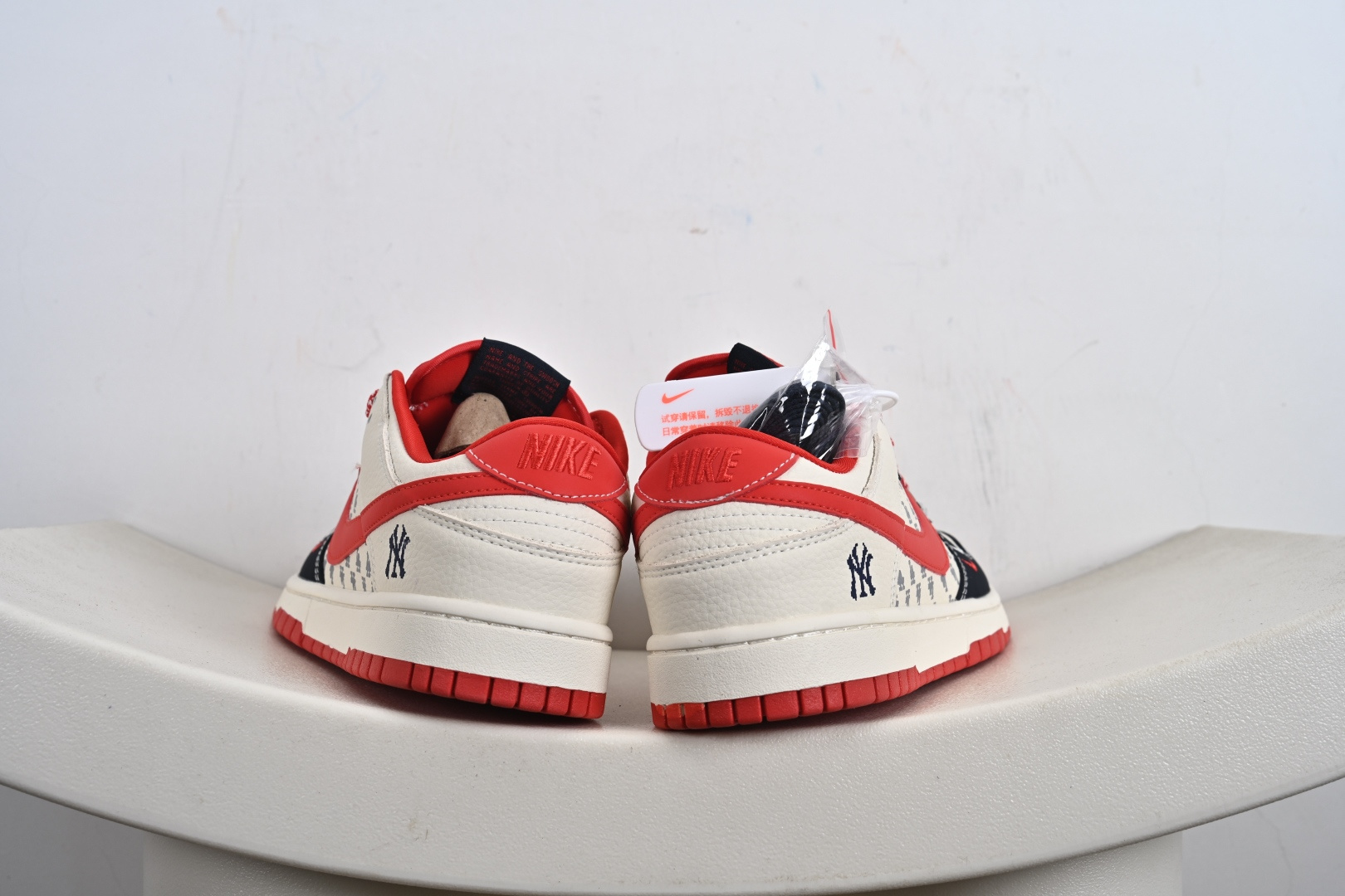 Nike Dunk Low Retro ‘DIY高端定制’耐克 低帮休闲运动板鞋 DB1988-001-莆田鞋,莆田鞋货源,高仿鞋,高仿鞋货源,安福档口,莆田高仿鞋,莆田鞋批发,高仿鞋批发,莆田高仿运动鞋,高仿运动鞋,莆田运动鞋 Nike Dunk Low Retro ‘DIY高端定制’耐克 低帮休闲运动板鞋 DB1988-001