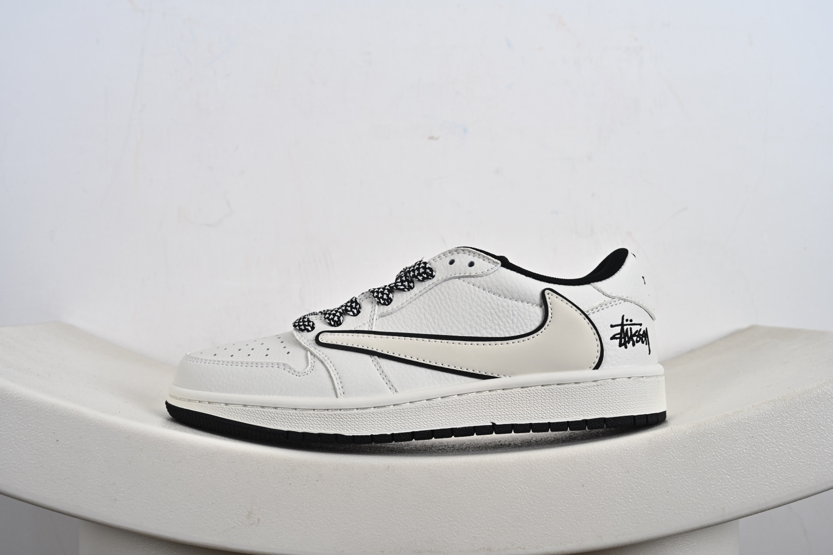 Nike Air Jordan 1 x Travis Scott AJ1倒勾 乔一倒钩 ‘DIY’定制 耐克 低帮文化篮球鞋 CS5288-503