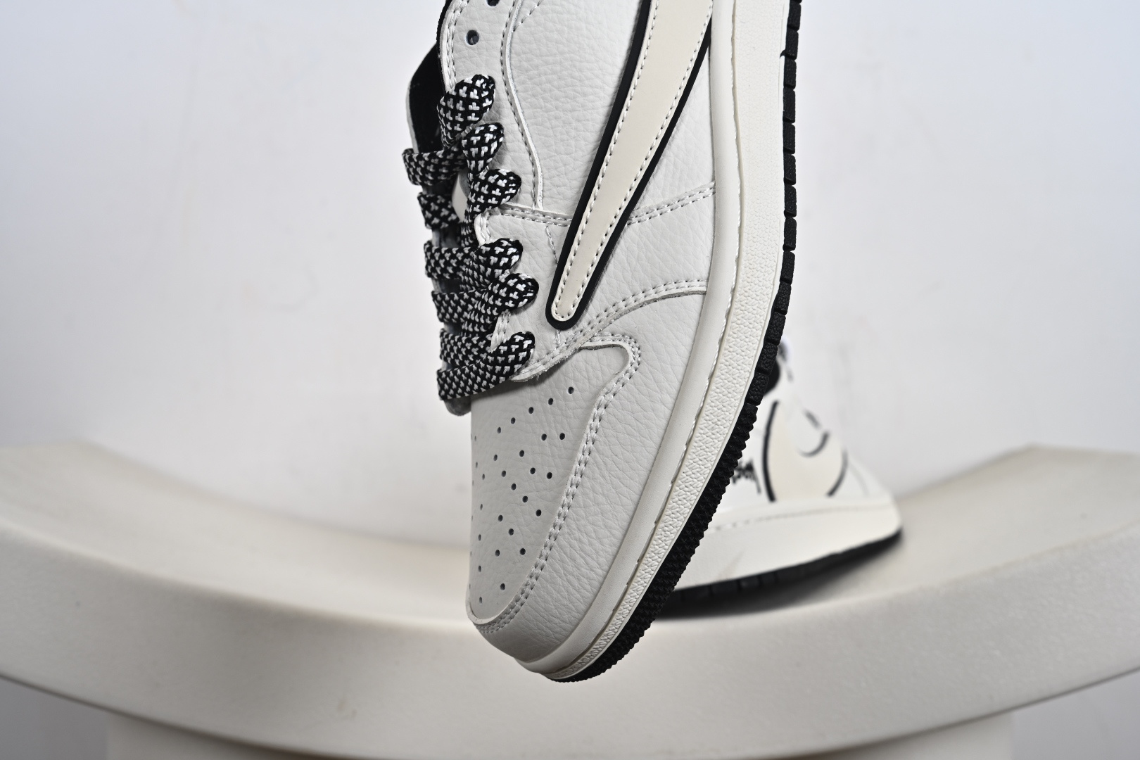 Nike Air Jordan 1 x Travis Scott AJ1倒勾 乔一倒钩 ‘DIY’定制 耐克 低帮文化篮球鞋 CS5288-503