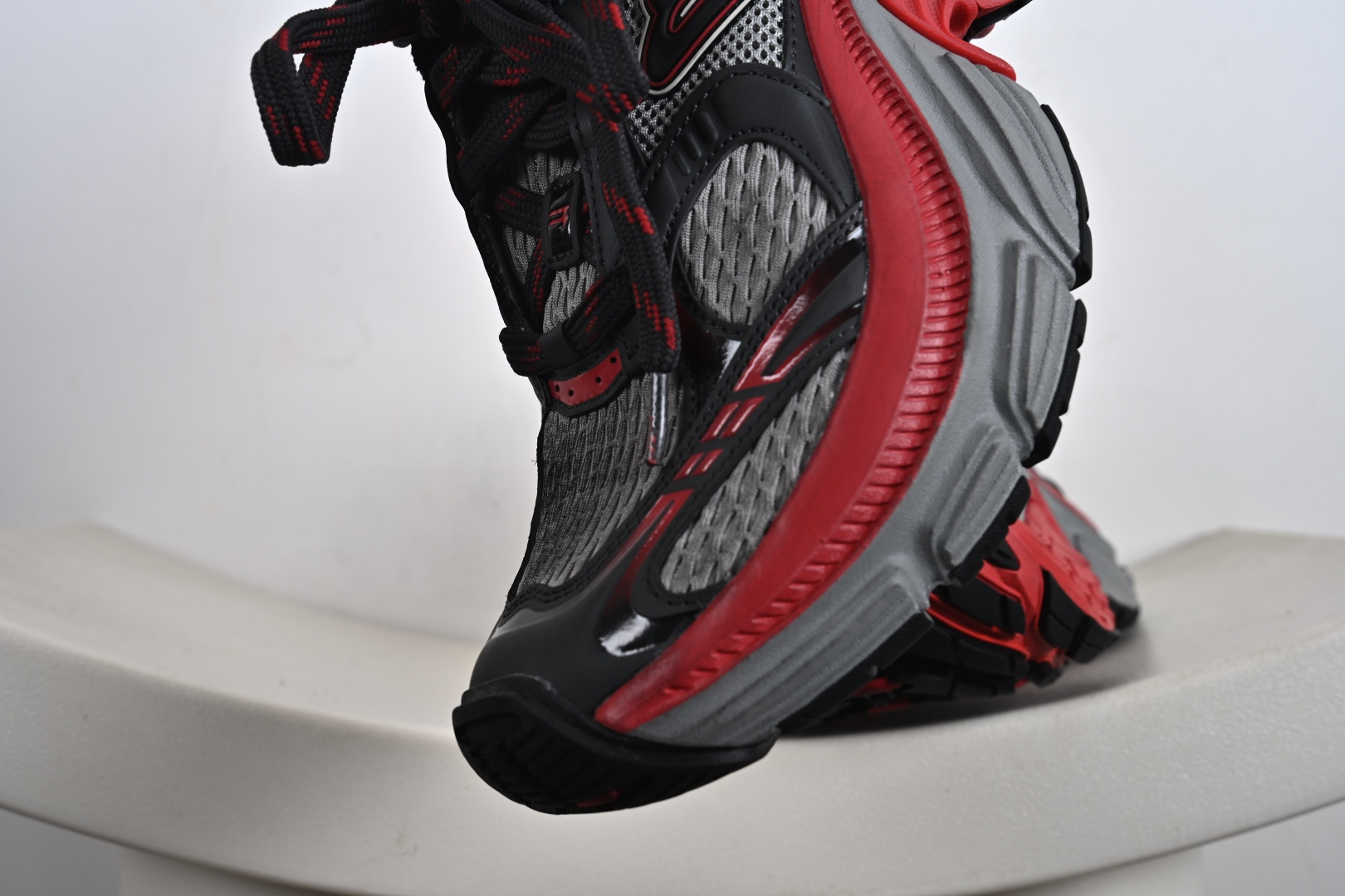 巴黎世家BALENCIAGA Cargo Sneaker 6XL船型系列低帮复古阔型厚底底姥爹风潮流百搭休闲运动鞋 815859 W2MV2 6110