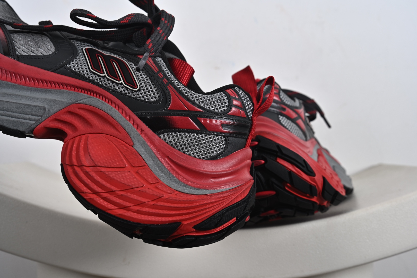 巴黎世家BALENCIAGA Cargo Sneaker 6XL船型系列低帮复古阔型厚底底姥爹风潮流百搭休闲运动鞋 815859 W2MV2 6110